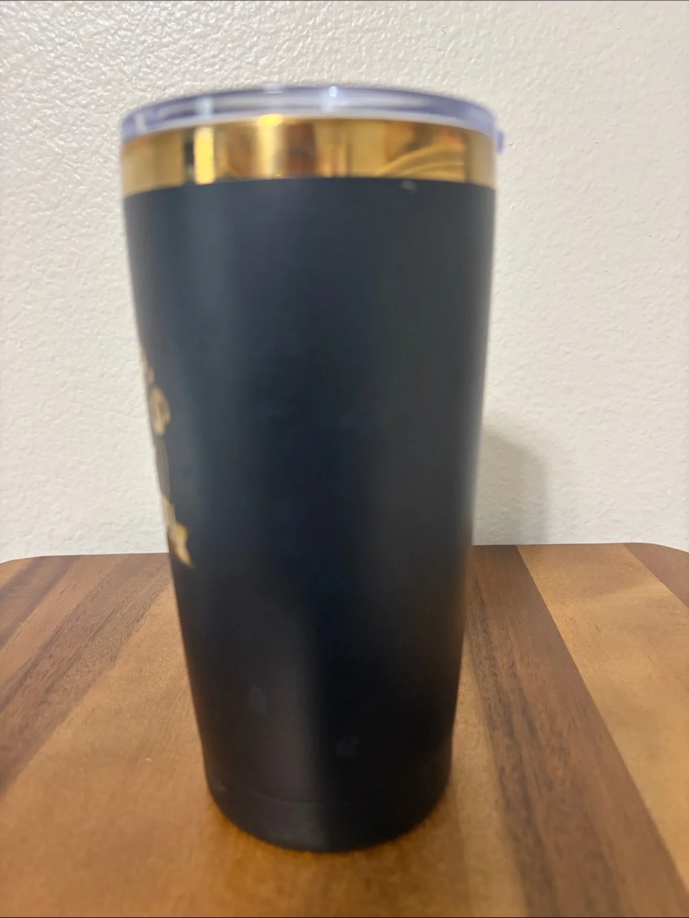 Yoder’s Souvenir Black & Gold Travel Coffee Mug